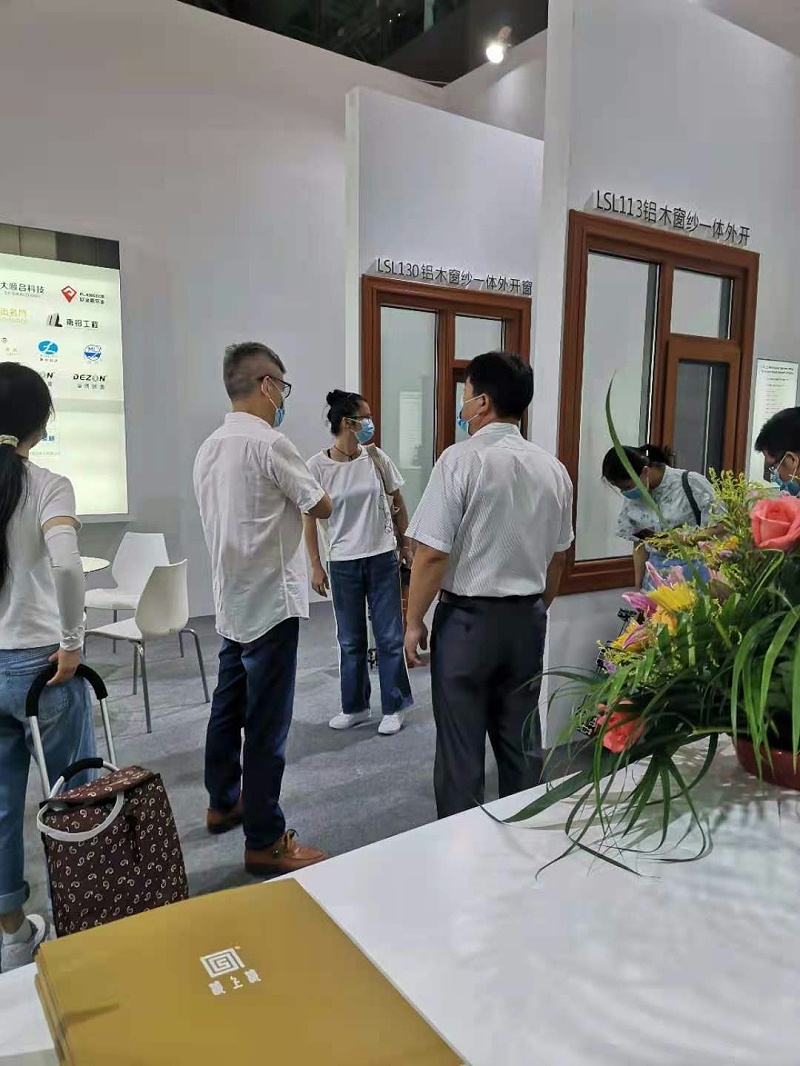 2021廣州建博會 | 樓上樓健康鋁木系統(tǒng)門窗精彩回顧！